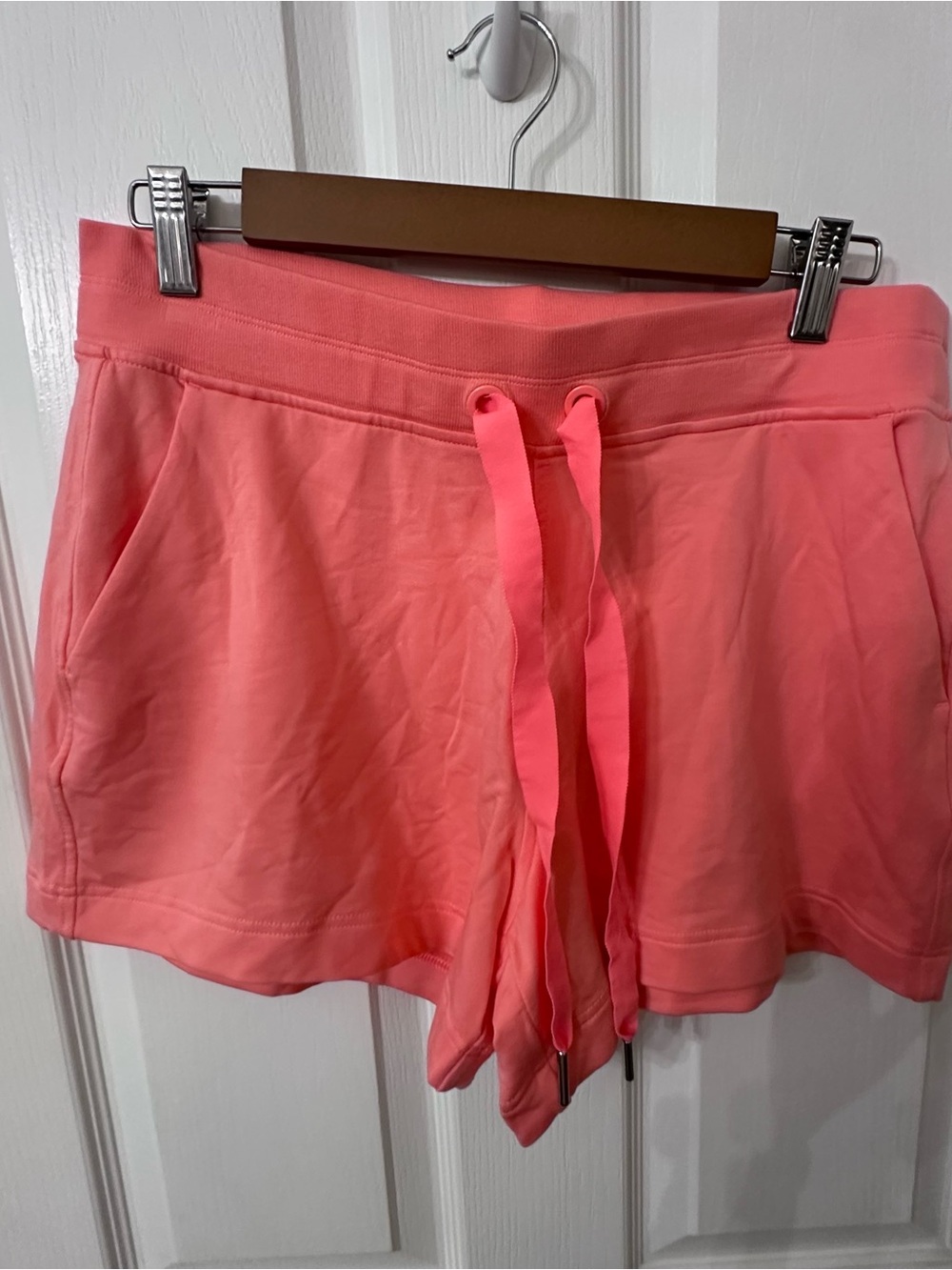 NWT Athleta Balance 4" Shortie Lounge Shorts Coral / Persimmon - Size Medium - Picture 5 of 5